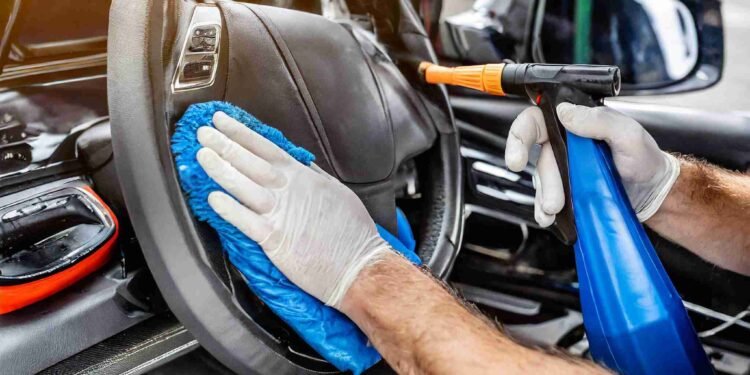 RestoreandRevitalizeWithPlasticRestorerforCarInterior2